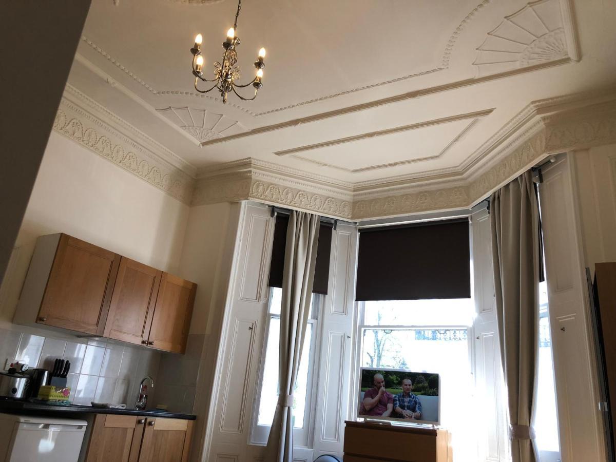 ロンドンThe Courtfield Plazaアパートメント エクステリア 写真